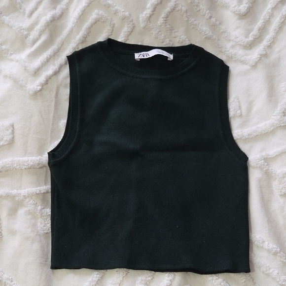 Zara Deep Green Sleeveless Crop Top - Picture 2 of 5